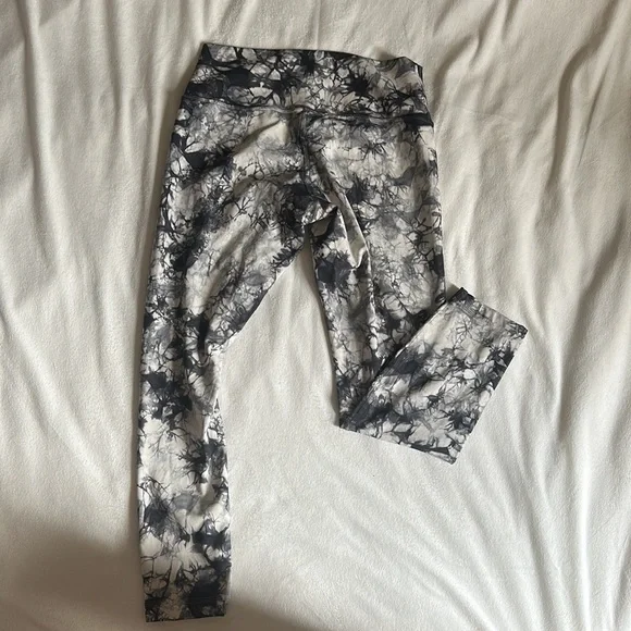 🍋 Lululemon Wunder Under Leggings Size 10 - Picture 6 of 6